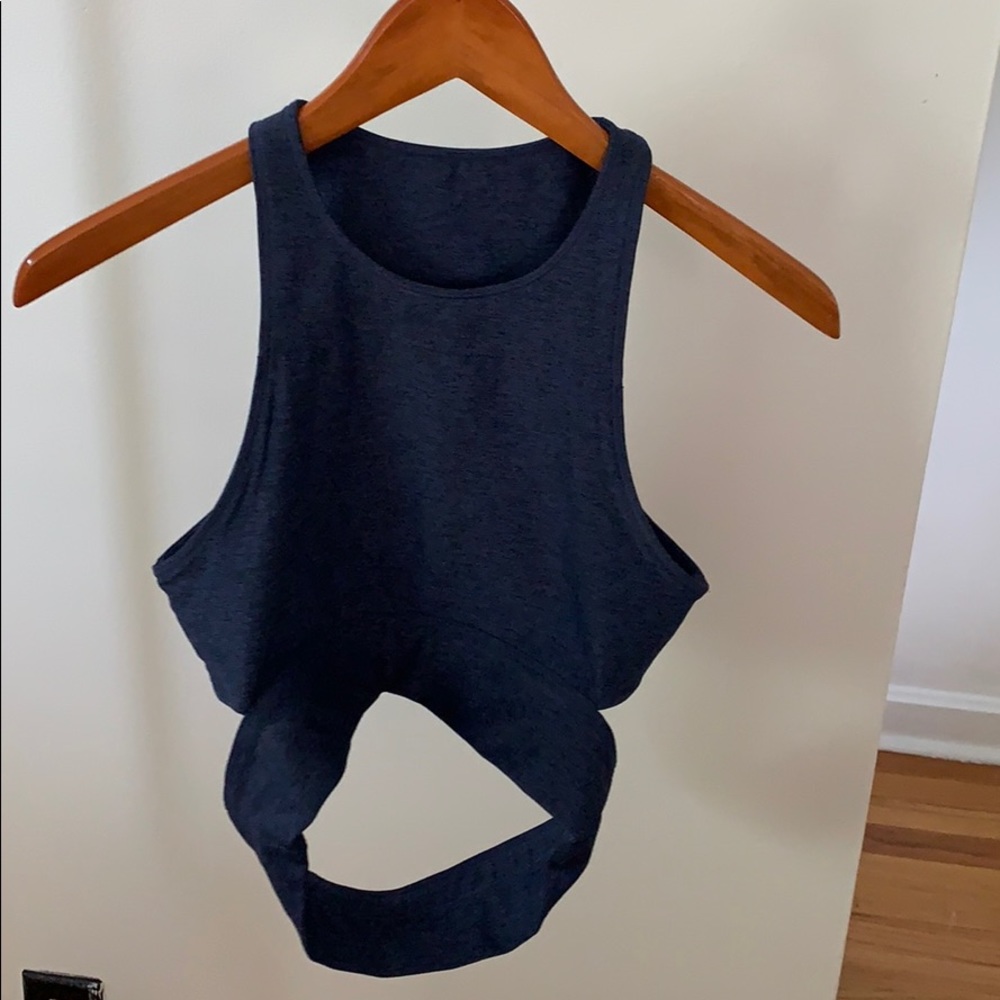 Outdoor voices slash back crop top